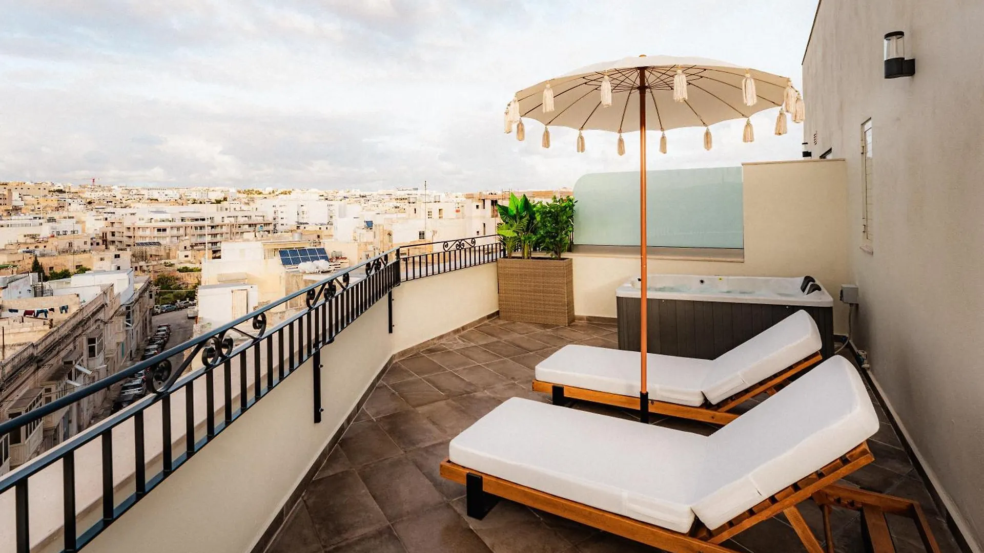 Royale Sainte Helene Boutique Hotel Birkirkara